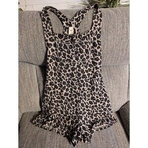 Smash tess leopard shorts romper outfit medium